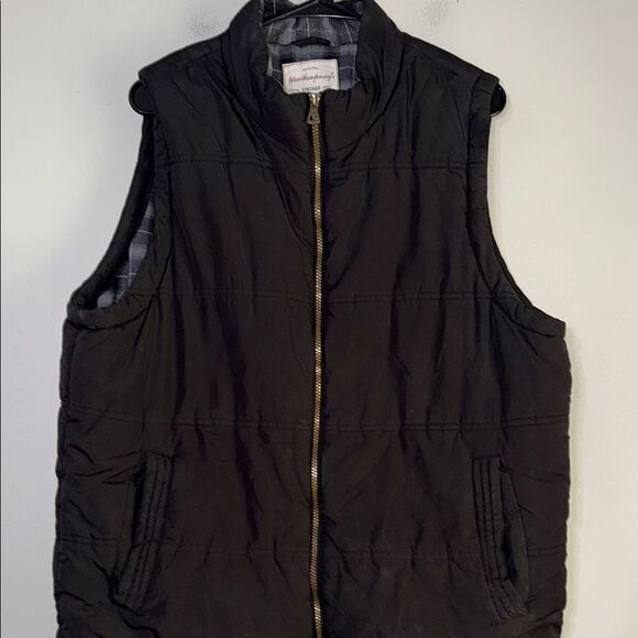Weatherproof Vintage Black and Gray Quilted Vest - Picture 1 of 11